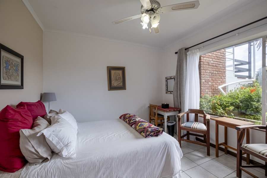 4 Bedroom Property for Sale in Summerstrand Eastern Cape